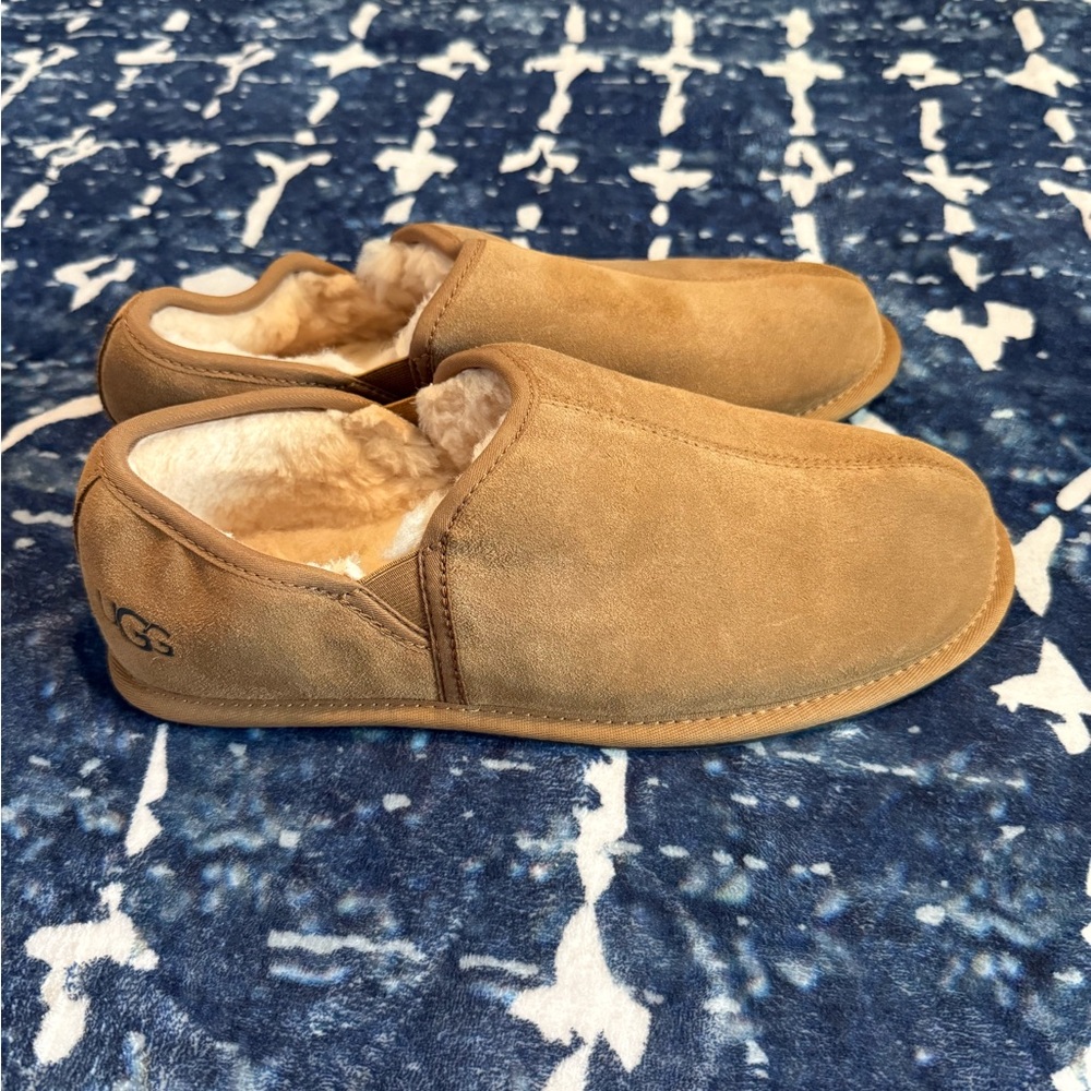 UGG Men's Tan Slippers